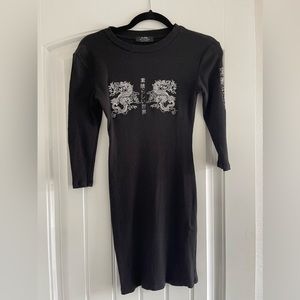 S Half Sleeve Dragon Dress